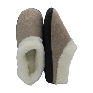 Zapatillas jaspeado marrón borreguillo